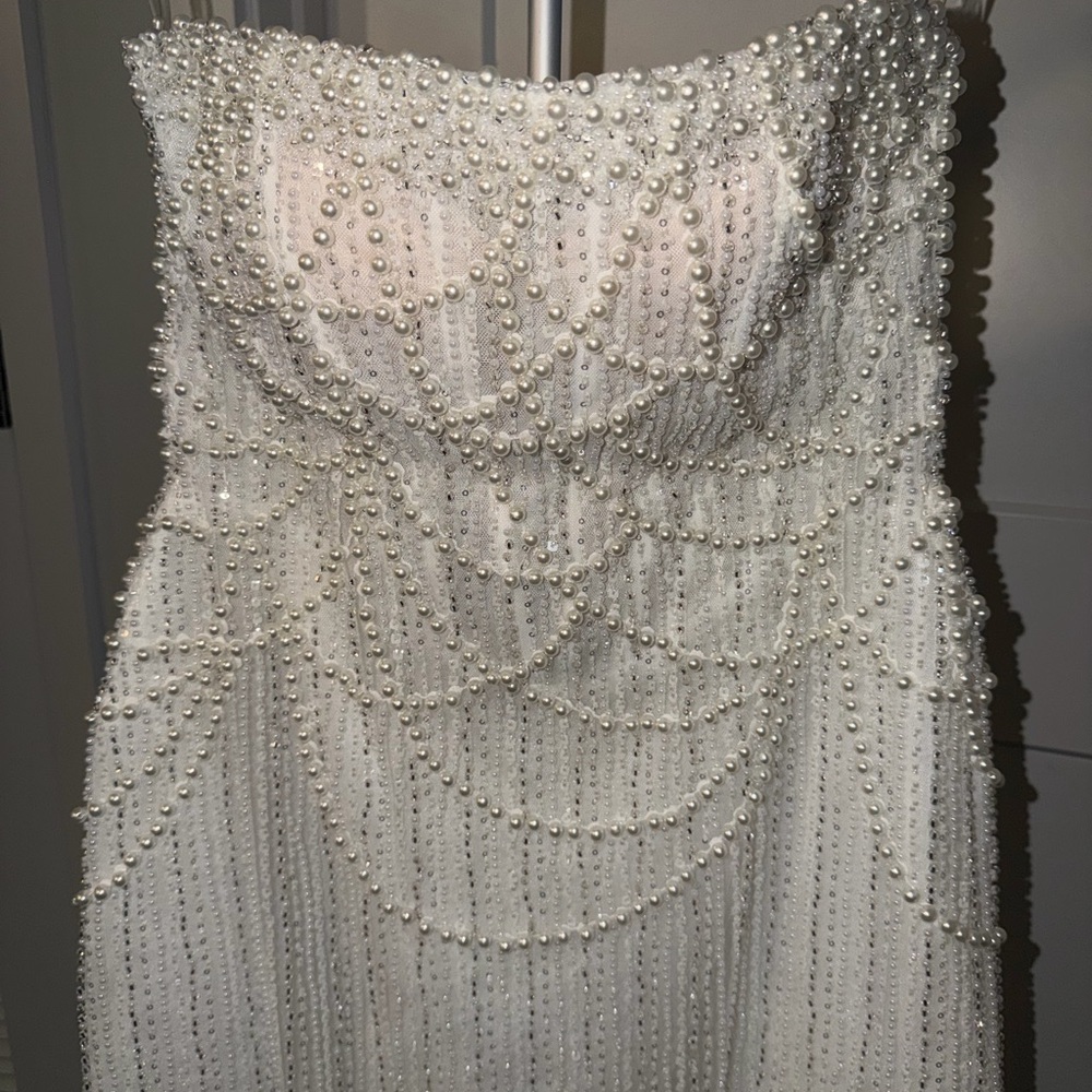 Rosie Etienne Lustre Gown - Picture 7 of 8